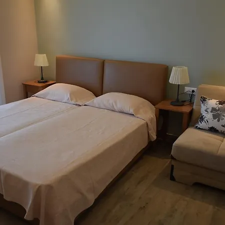 Akti Apartament