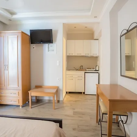 Akti Apartment *